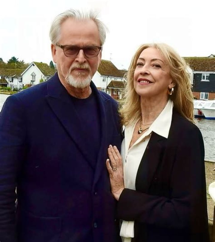 Alice Eve Parents: Exploring the Roots and Family Background of the Talented Actress