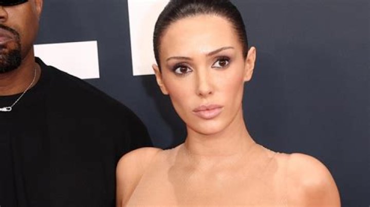 Are Bianca Censori Boobs Real? Unveiling the Truth Behind the Controversy