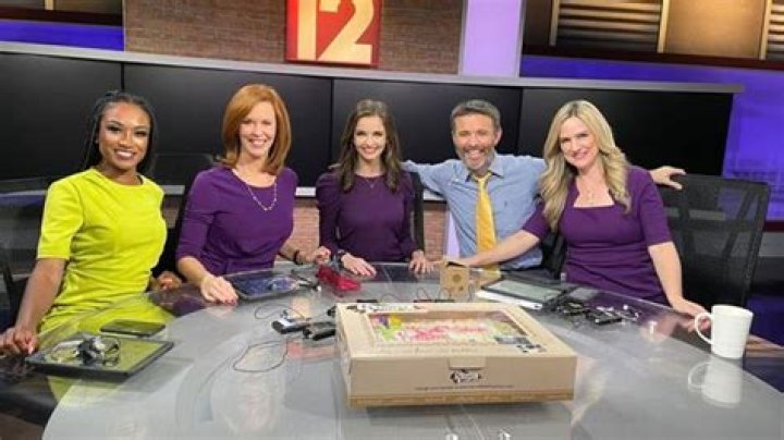 Channel 12 Anchors Cincinnati: A Deep Dive into the City's Premier News Team