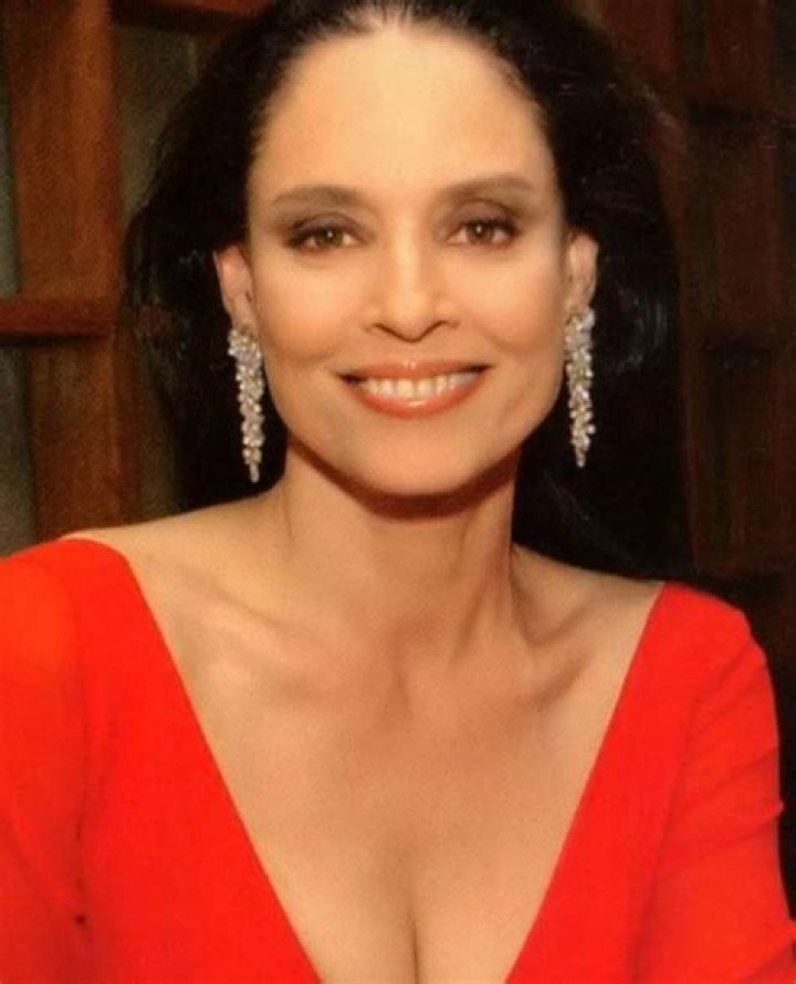 Discover the Fascinating World of Actress Braga: Her Journey, Achievements, and Influence