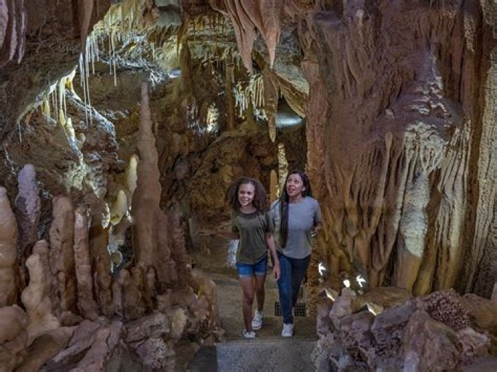 Discover the Hidden Wonders of Lost River Cavern: A Journey into Nature's Masterpiece