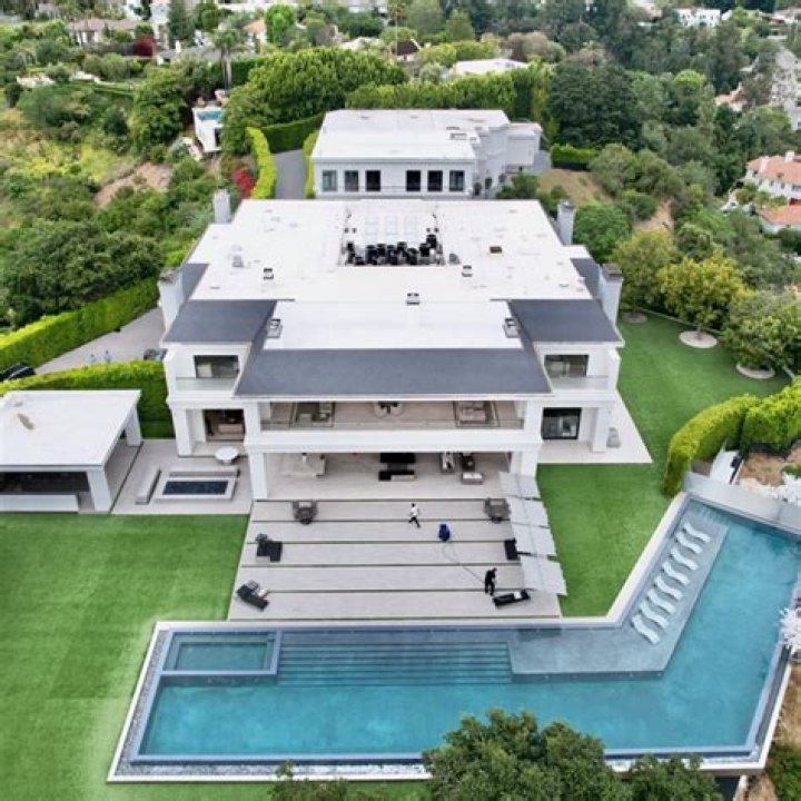 Jennifer Lopez and Ben Affleck's Dream House: A Comprehensive Guide