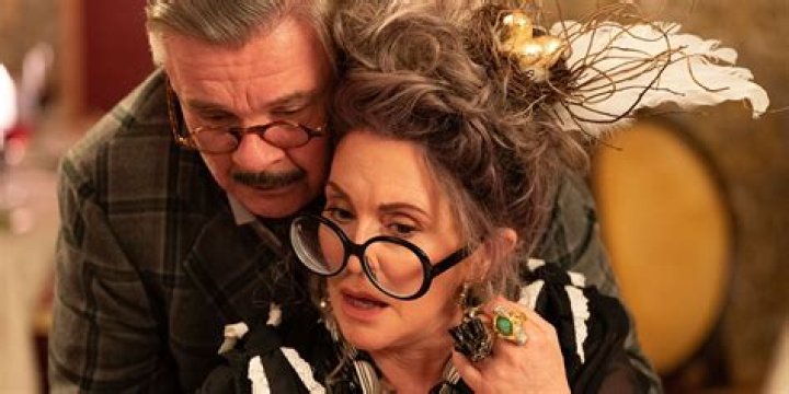 Megan Mullally Voice: Discover the Unique Talent Behind the Iconic Sound