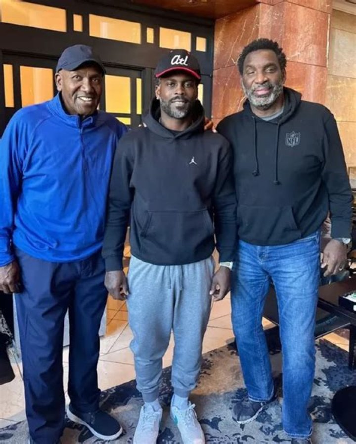 Michael Vick Weight and Height: A Comprehensive Guide