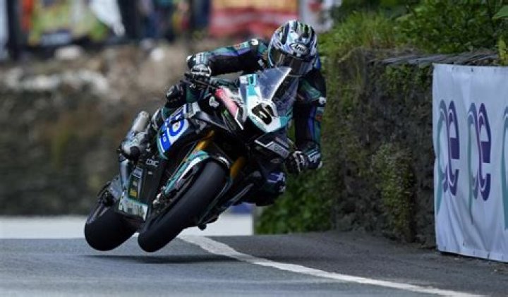 Racing Isle of Man: The Thrilling World of Motorcycle Racing on the Legendary Course