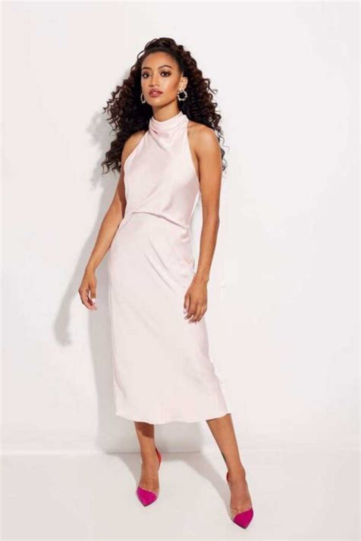Samantha Logan Ethnicity: Exploring Her Roots and Background