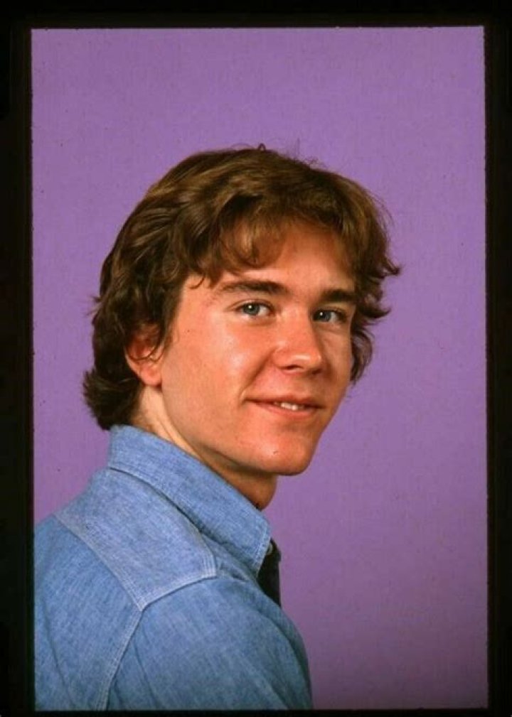Timothy Hutton: A Comprehensive Look into His Life, Career, and Accomplishments