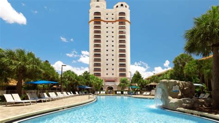 Top Restaurants Near DoubleTree by Hilton Orlando EAWORLD: A Comprehensive Guide