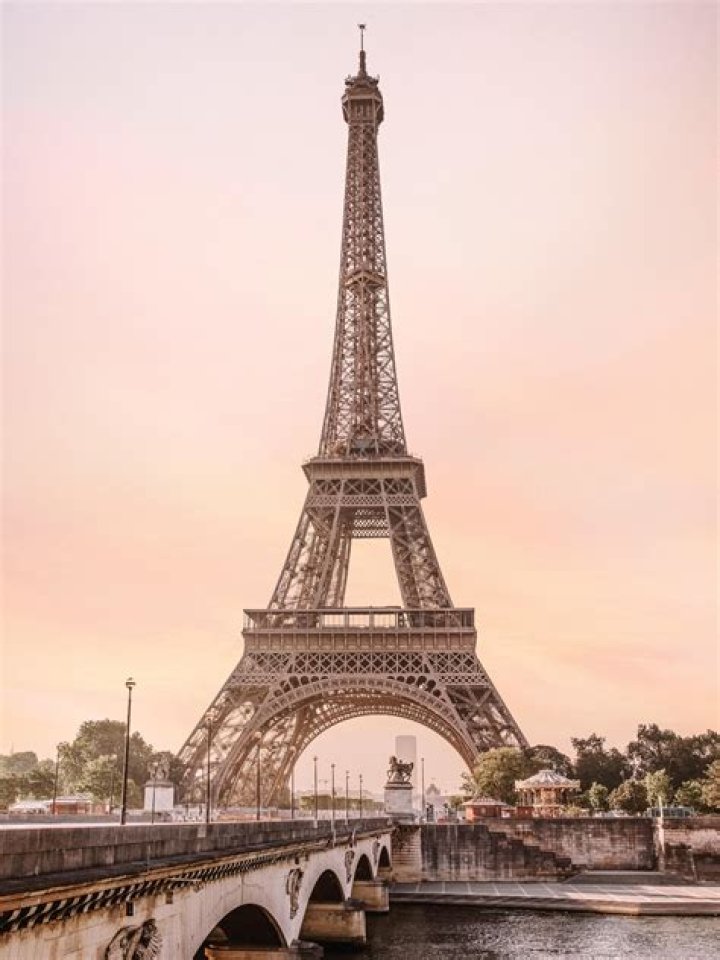 Unveiling the Glamour of Chez Josephine: A Parisian Icon