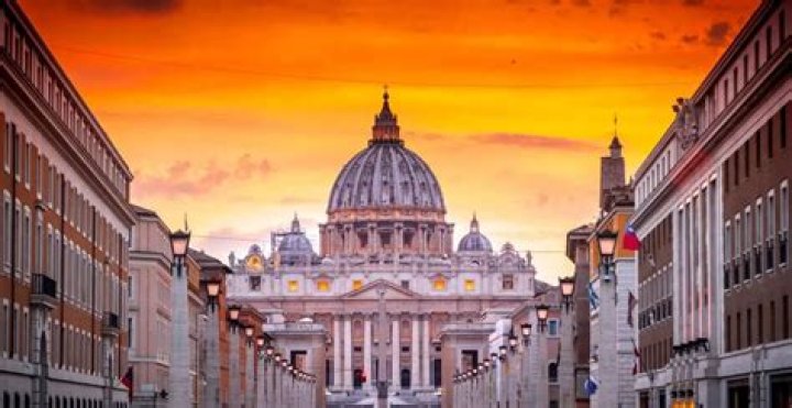 Vatican Gifhop Italy: A Comprehensive Guide to Experiencing the Best of Vatican City
